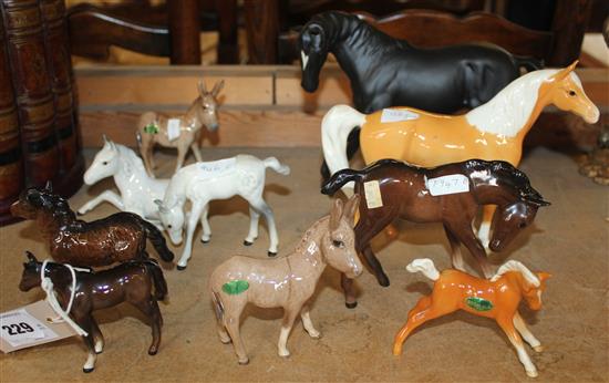 Beswick horses- 2466 Black, 2110 Donkey, 815 Chesnut, 1817 Brown, 1033 Brown, 915 Grey, 1265 Palomino, 1793 Brown